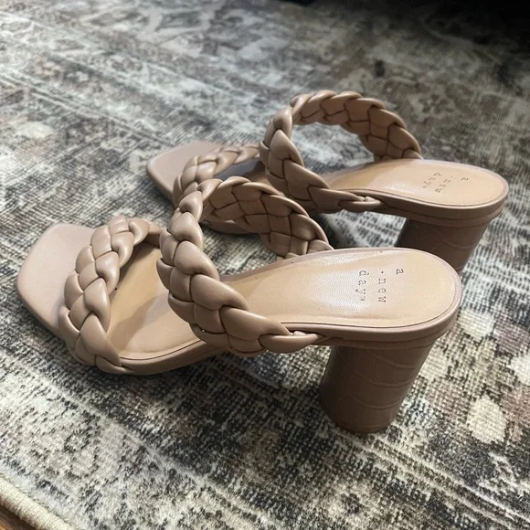 Leather braided mule sandal heels nude 6.5 - Picture 5 of 8